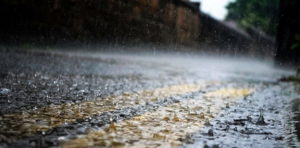 Scootmobiel rijden door de regen tips