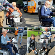 Eropuit met een Quingo scootmobiel tijdens Zonnebloemvakantie