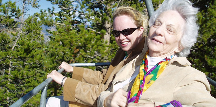 dagje-eropuit-tripje-scootmobiel-toegankelijkheid-ouderen-familie-oma-kleinkind